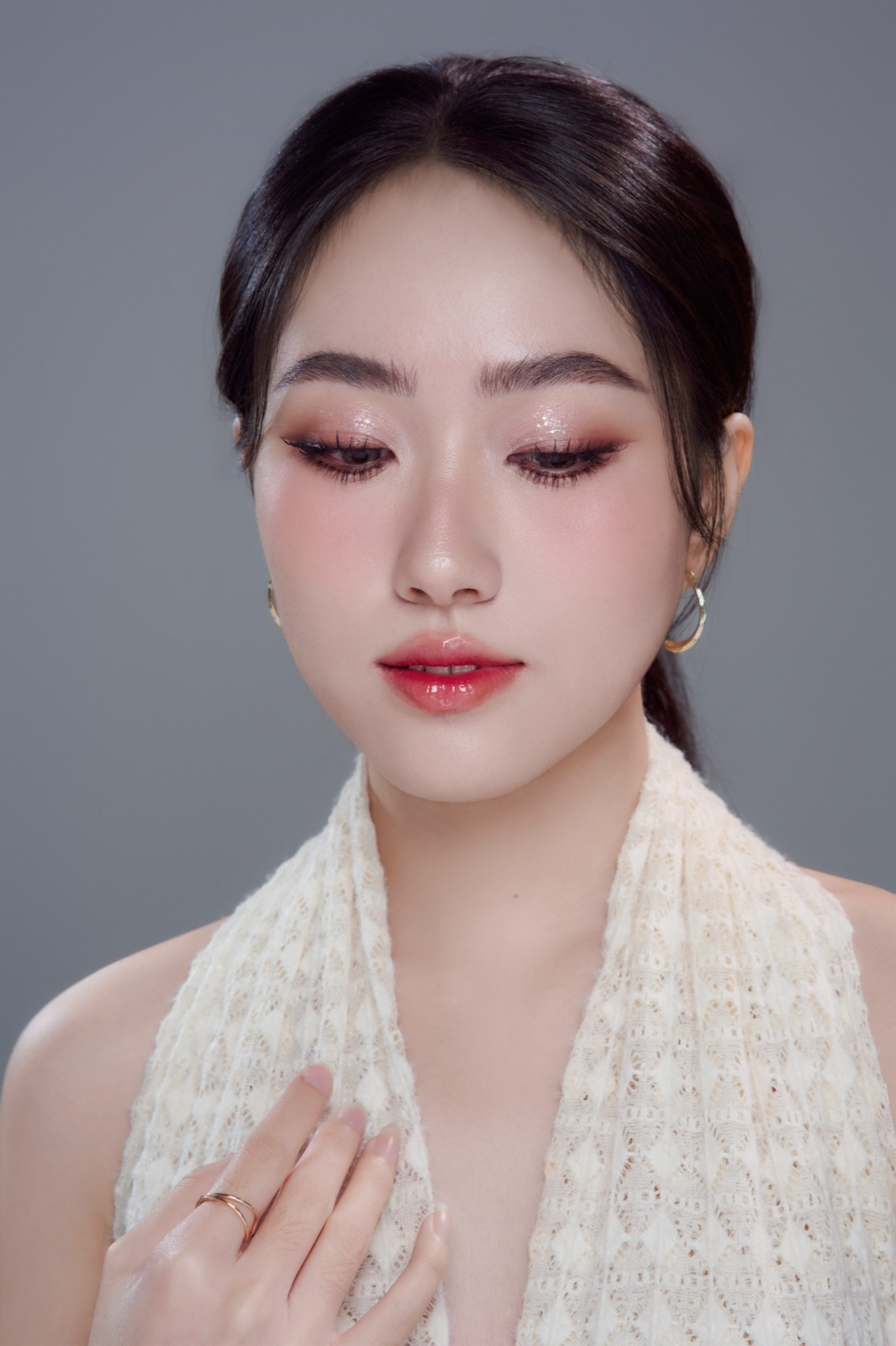 Trang điểm tone Thái nổi bật — chiều sâu màu sắc